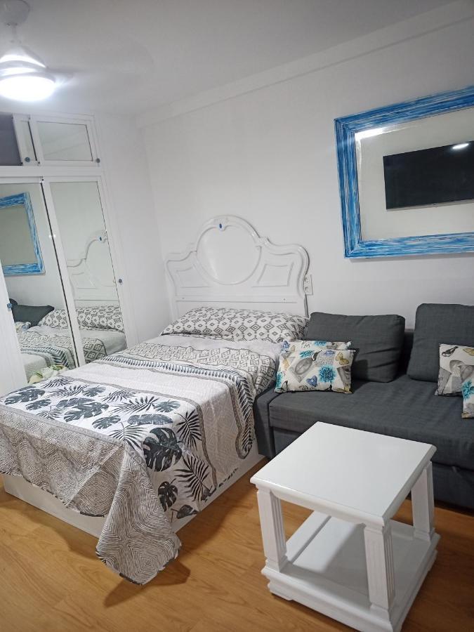 Sweet Home Benalmadena, Estudio Con Vistas Al Mar Y Excelente Conexion Wifi, Para No Fumadores, Con Piscinas, Sea Views, With Swimming Pools, Completely Renovated, Ideal For Older People, Bright With Morning Sun, No Smoking Exterior foto